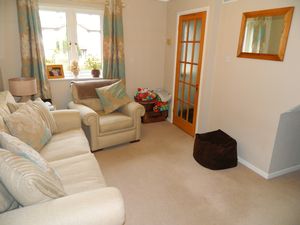 Sitting Room - click for photo gallery